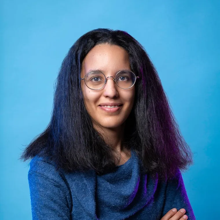 Camélia, Intelligence artificielle